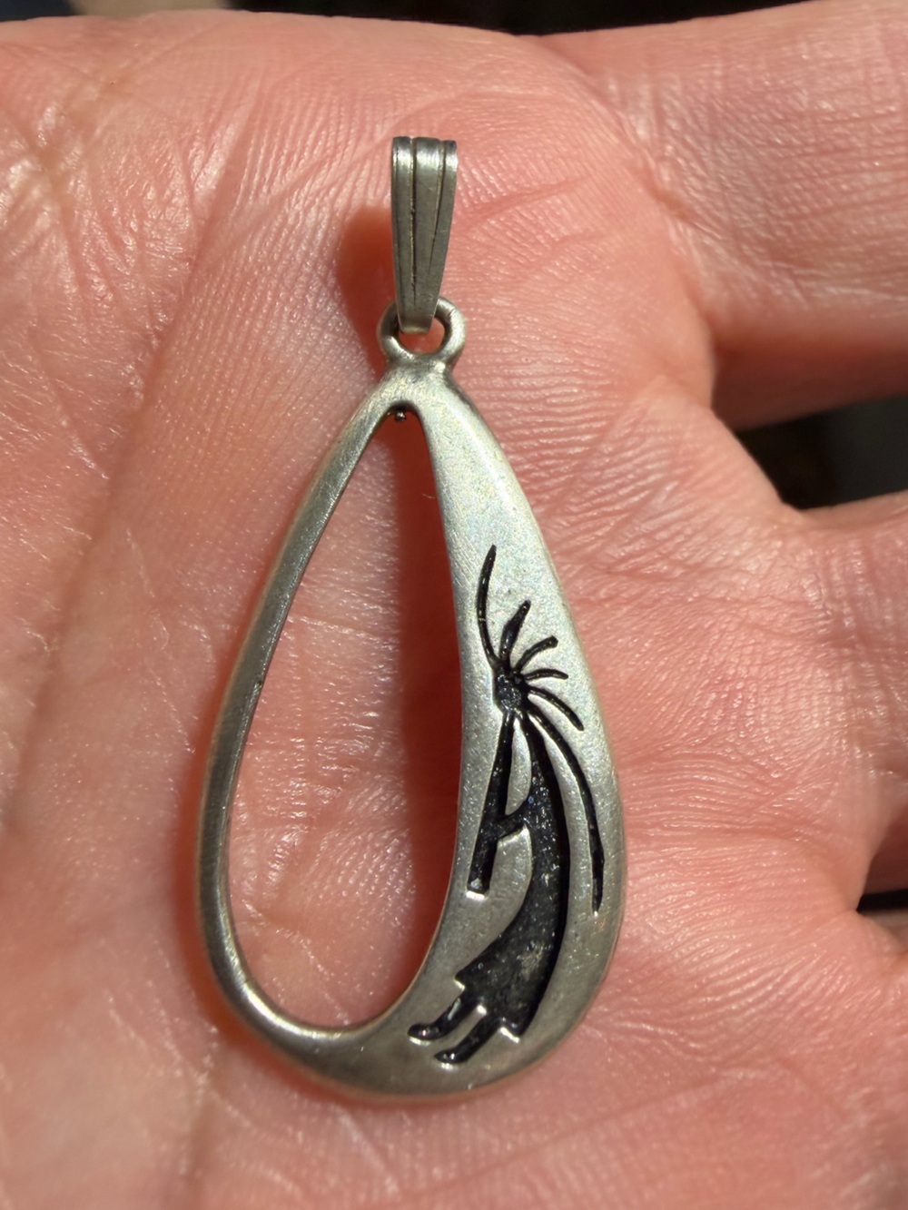 Vintage Temé 925 Sterling Silver Kokopelli Teardrop Pendant